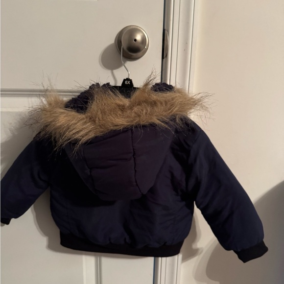 Tahari boy toddler size 24M. Blue winter hooded jacket faux fur trim. - Picture 2 of 3